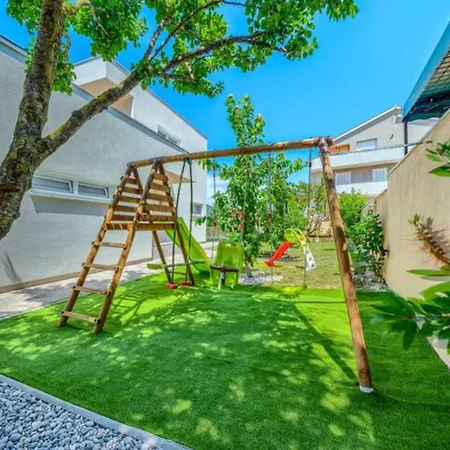 Dreamin With Heated Pool & Hot Tub * Kraj (Split)