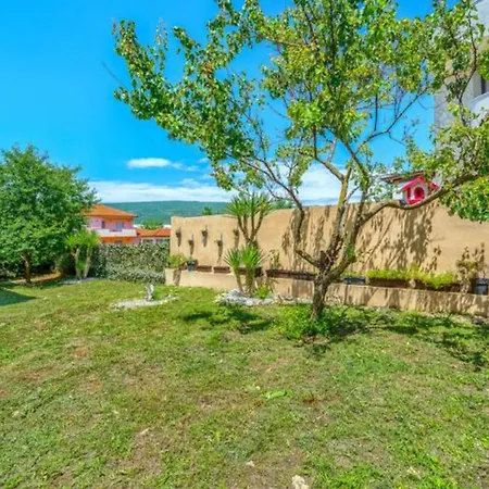 Dreamin With Heated Pool & Hot Tub Villa Kraj (Split)