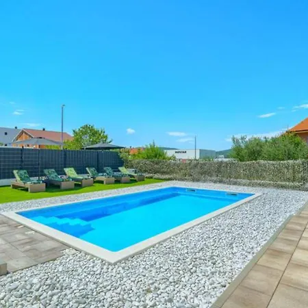Villa Dreamin With Heated Pool & Hot Tub Kraj (Split)