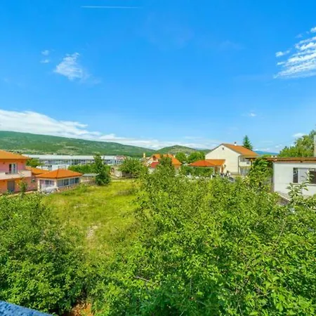 Villa Dreamin With Heated Pool & Hot Tub